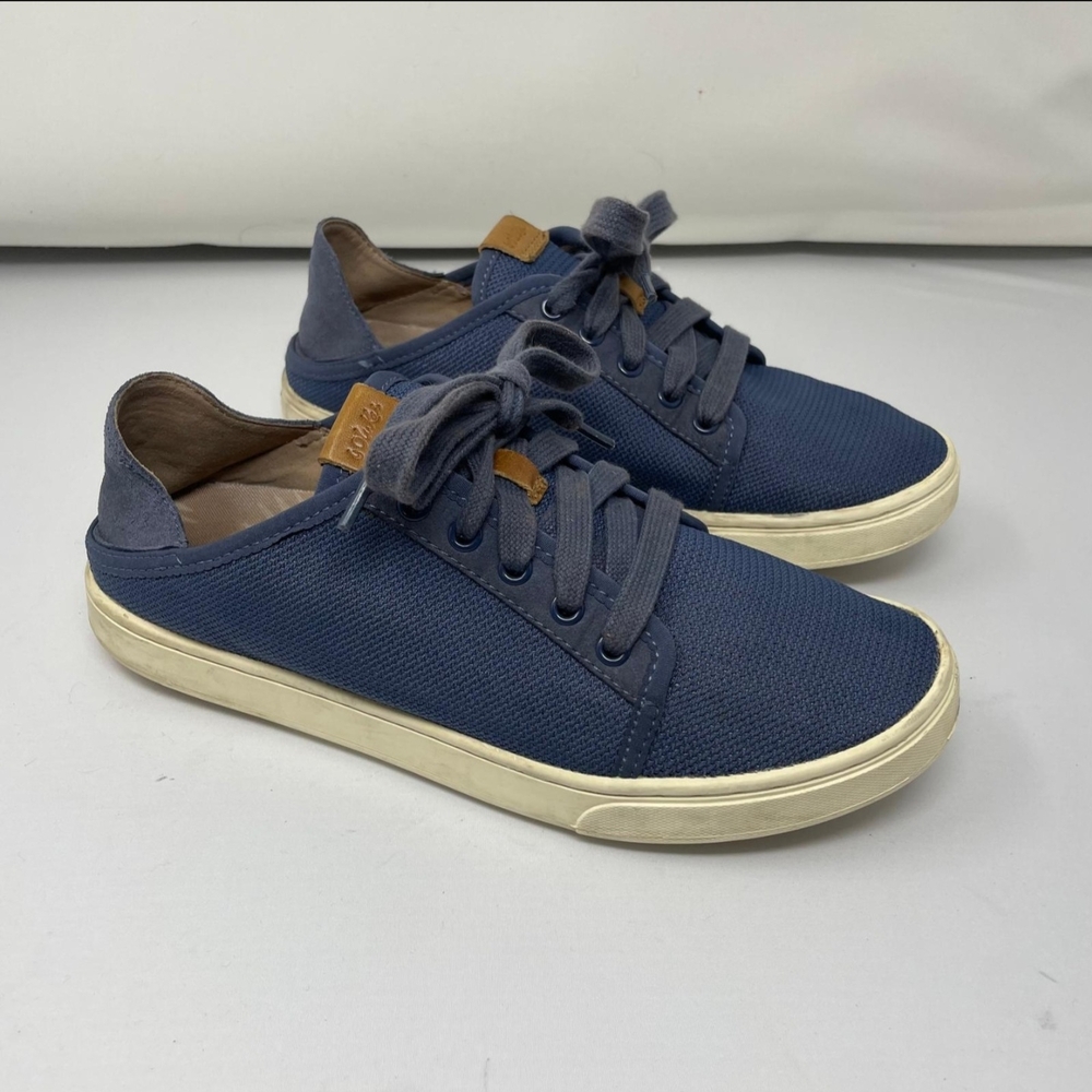 OluKai Navy Canvas Low-Top Sneakers with Ivory Sole